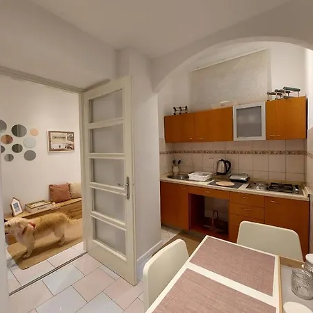 Yes Apartment