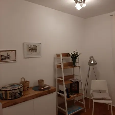 Apartment Yes